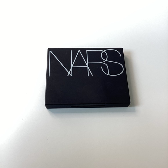 NARS Voyageur Eyeshadow Palette, Nectar - Picture 2 of 5